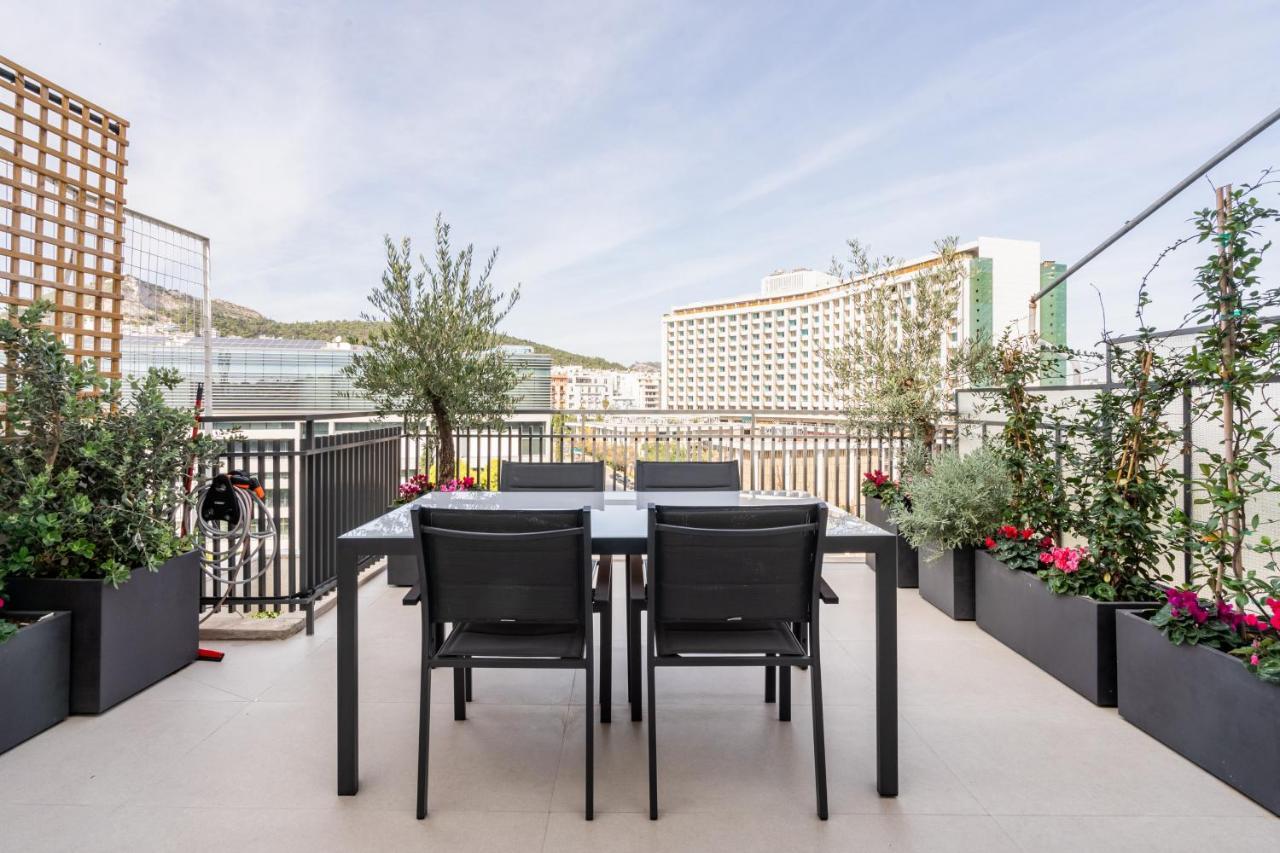 Athena Blue Lux Apartments 2Br 2Ba With City Skyline View, Near Kolonaki 雅典 外观 照片