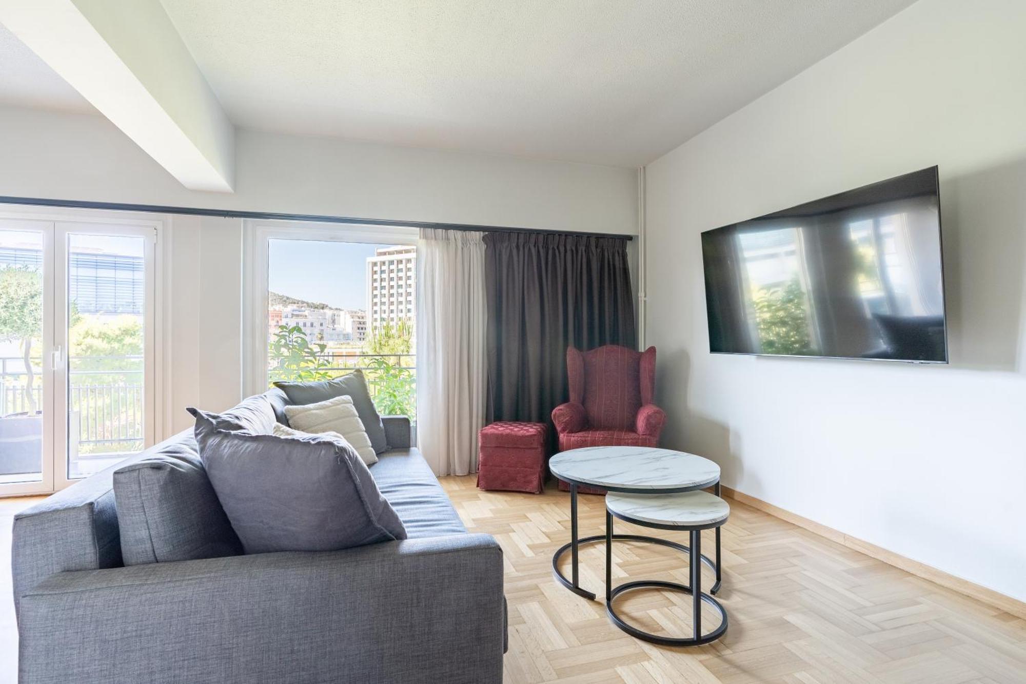 Athena Blue Lux Apartments 2Br 2Ba With City Skyline View, Near Kolonaki 雅典 外观 照片
