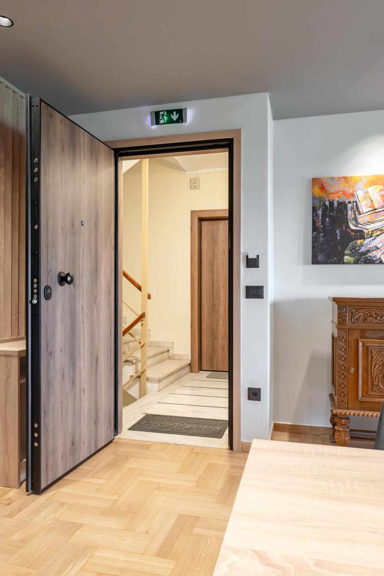 Athena Blue Lux Apartments 2Br 2Ba With City Skyline View, Near Kolonaki 雅典 外观 照片
